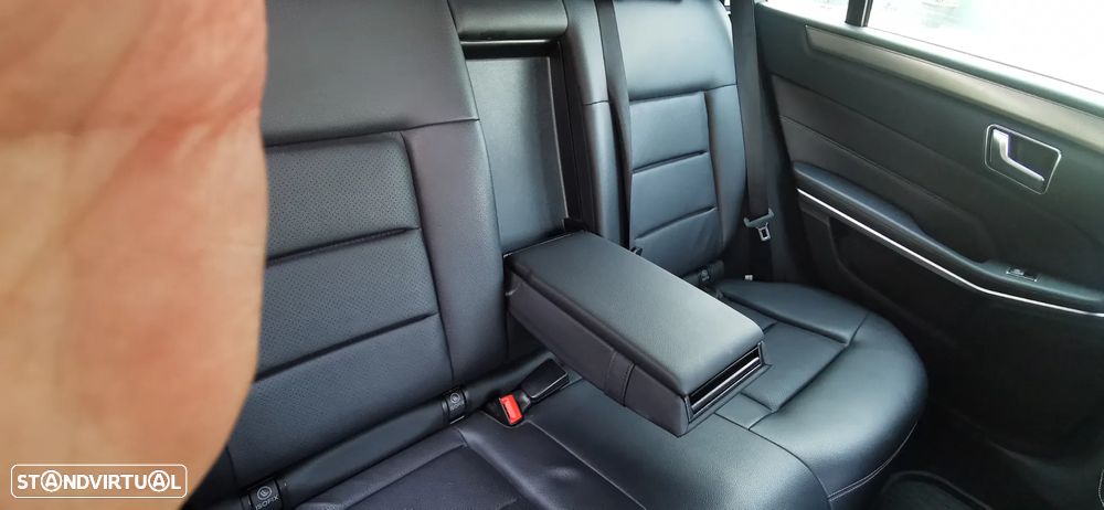 Mercedes-Benz E 250 BlueTEC 4Matic 7G-TRONIC Edition - 34