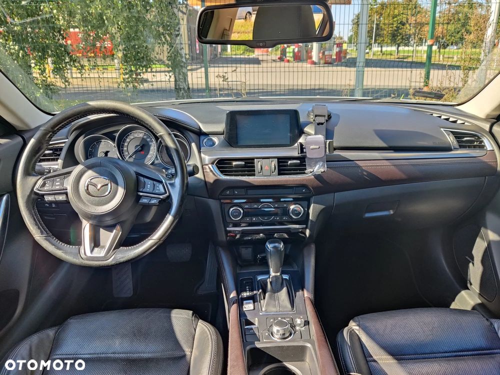 Mazda 6 - 10