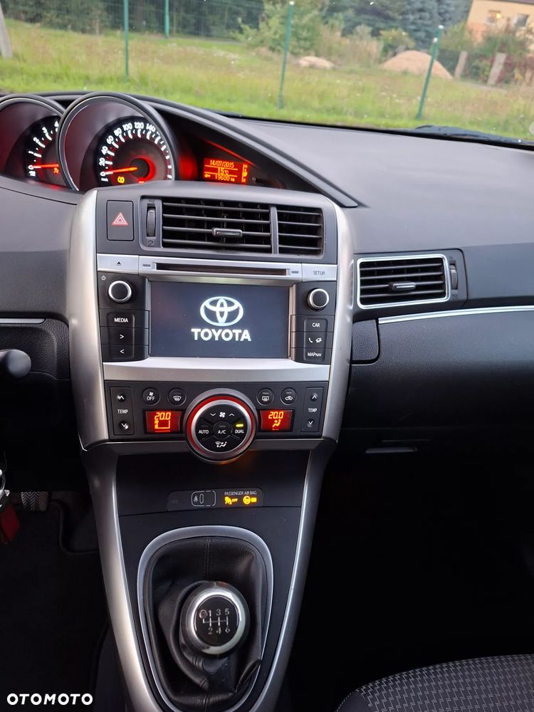 Toyota Verso - 19
