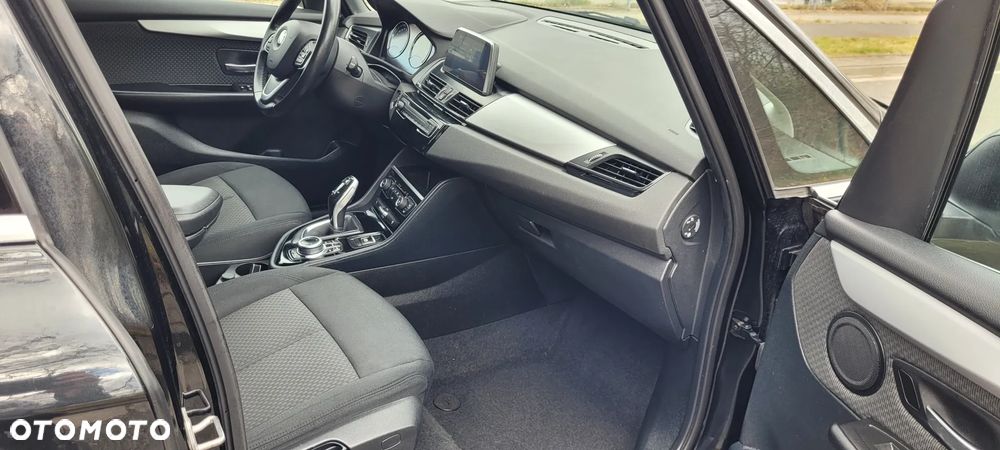 BMW Seria 2 216d Active Tourer - 30