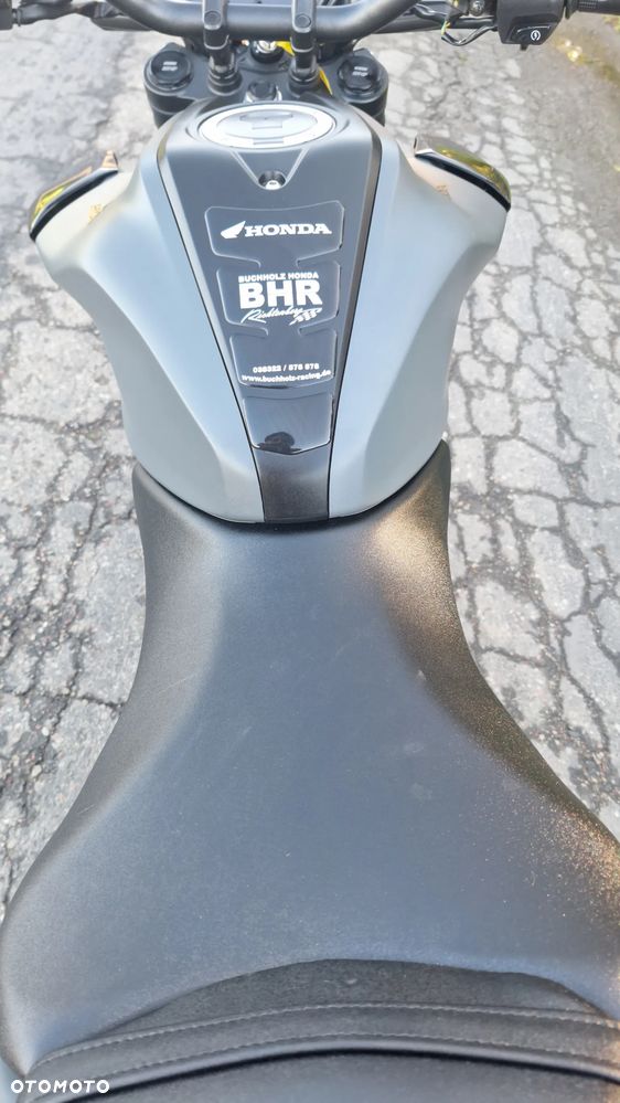 Honda CB - 34