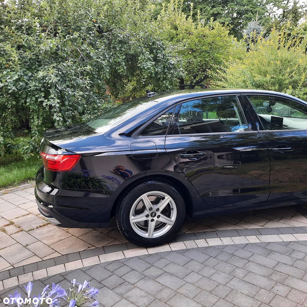 Audi A4 Limousine 35 TFSI mHEV Advanced S tronic - 8