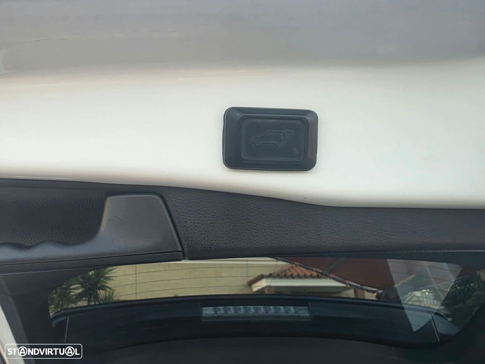 Toyota RAV4 2.5 HDF Square Collection - 19