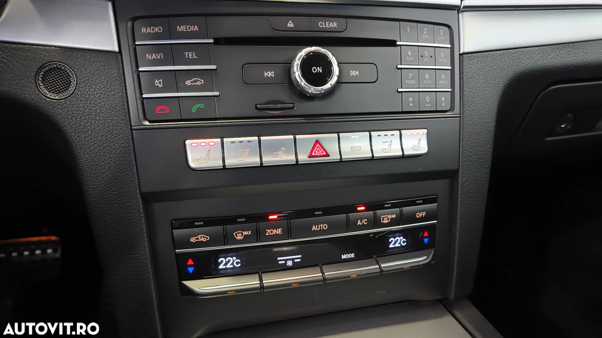 Mercedes-Benz E 220 (BlueTEC) d Coupe 9G-TRONIC - 31