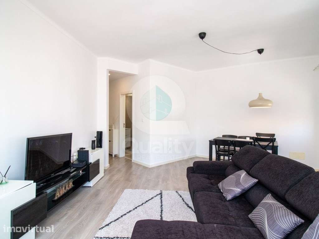Apartamento T2 remodelado com suite no Barreiro - Grande imagem: 3/28