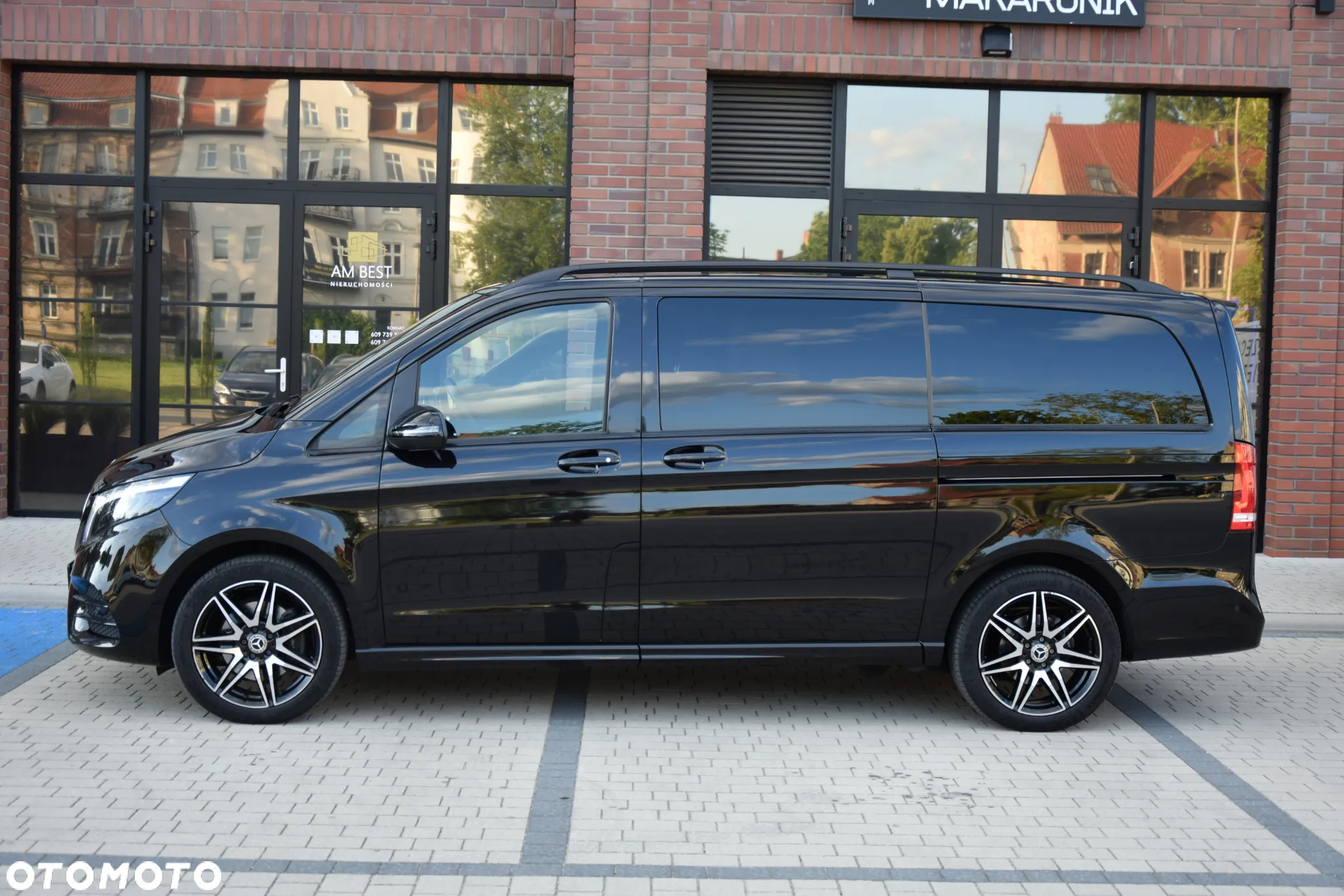 Mercedes-Benz Klasa V 300 d 4-Matic Avantgarde 9G-Tronic (d³ugi) - 5
