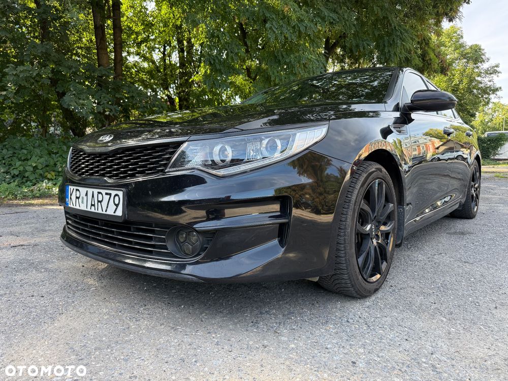 Kia Optima 2.0 M - 14