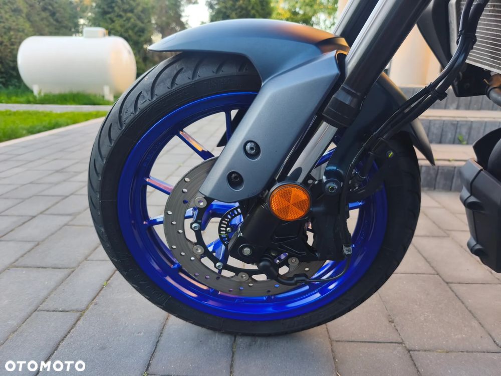 Yamaha MT - 19