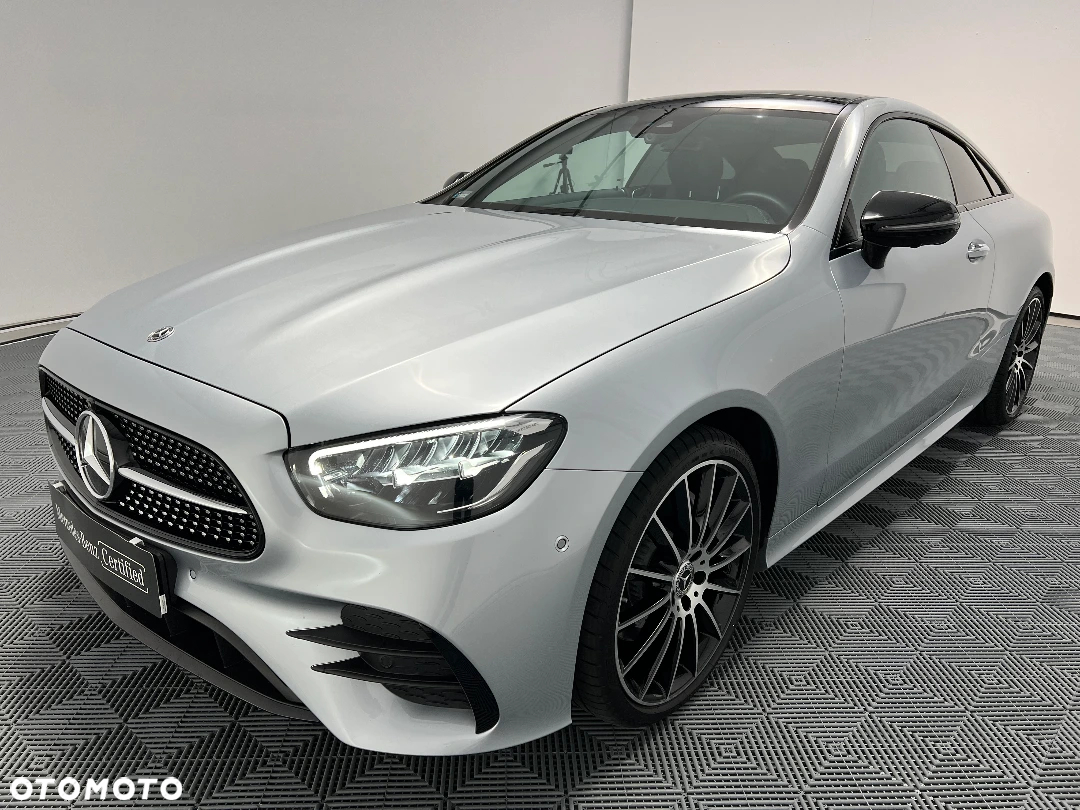 Mercedes-Benz Klasa E 220 d Coupe 4-Matic AMG - 25