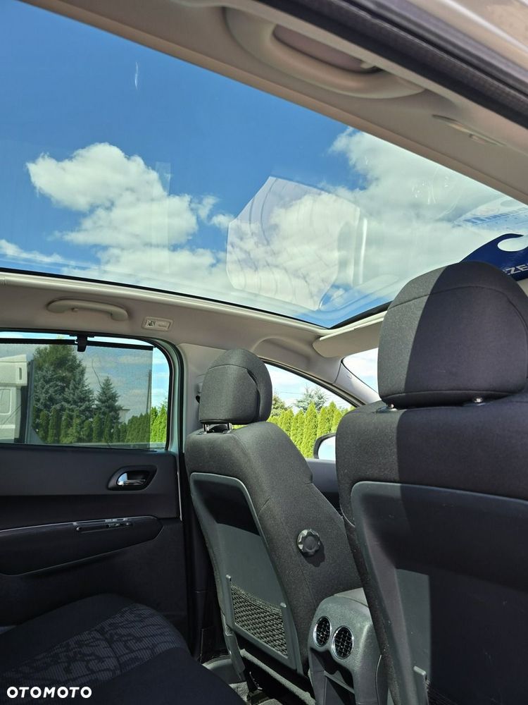 Peugeot 3008 - 25