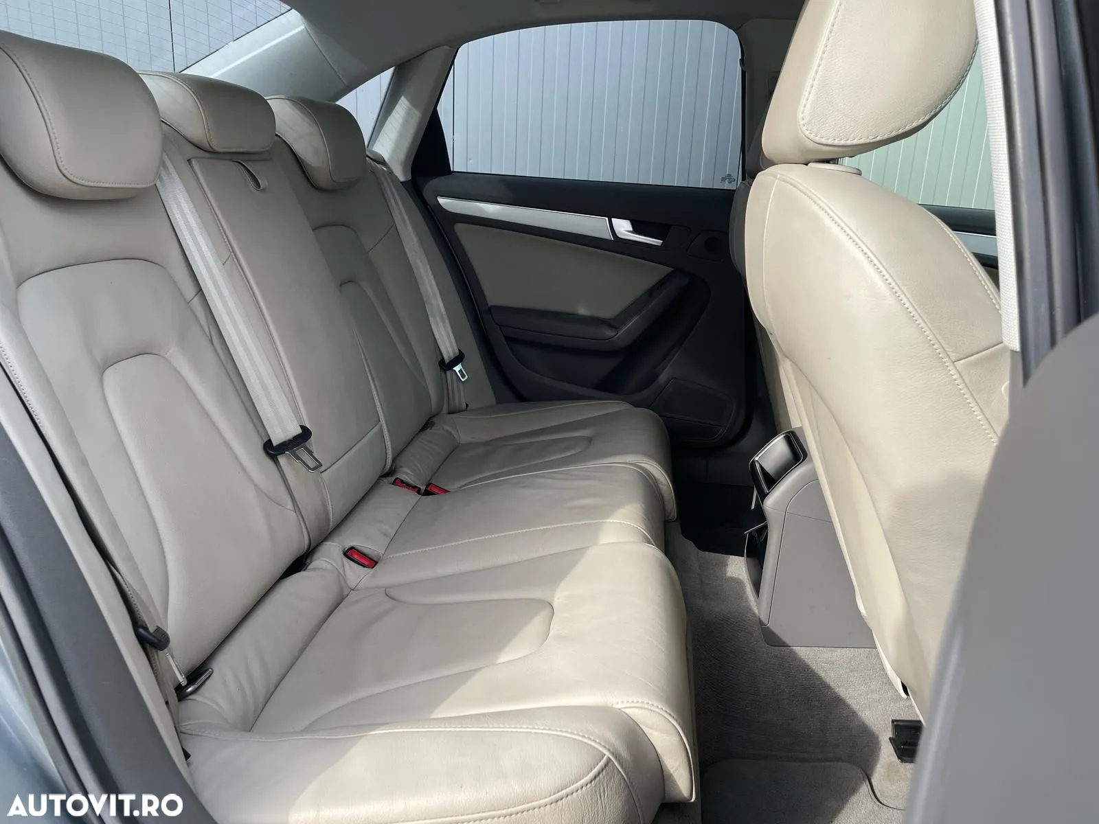 Audi A4 - 8