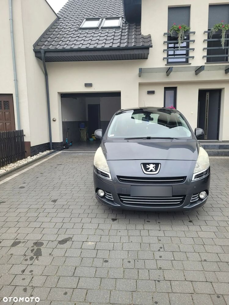 Peugeot 5008 - 7