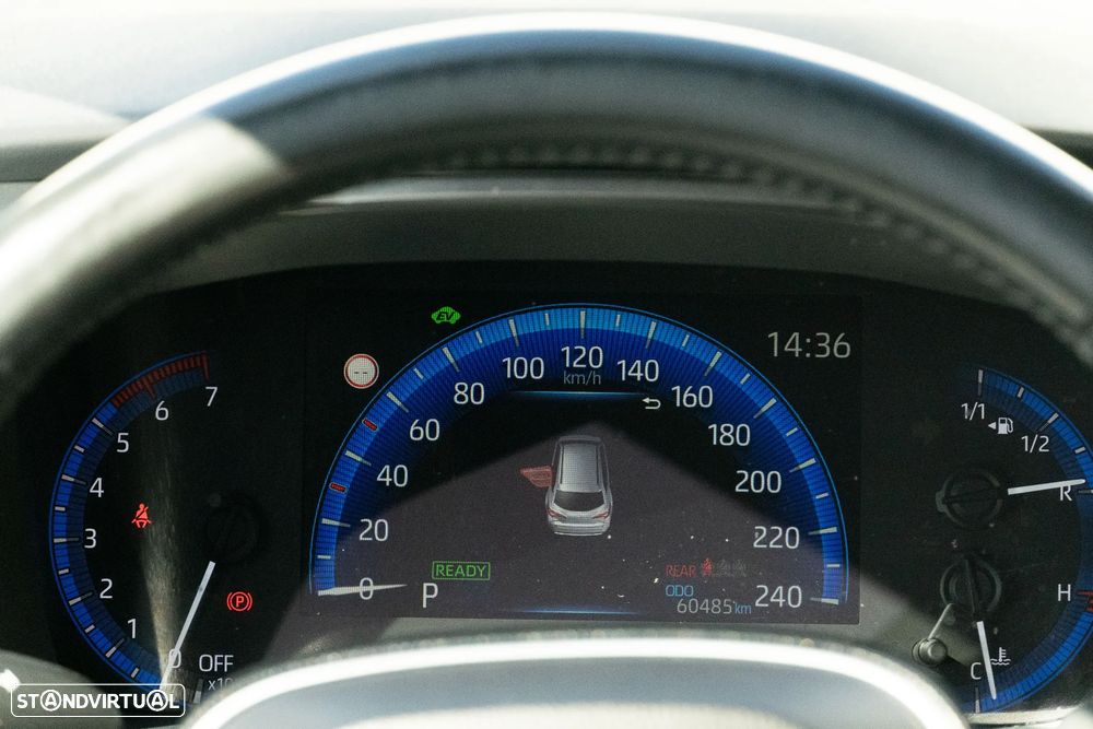 Toyota Corolla Touring Sports 1.8 Hybrid Trek - 17