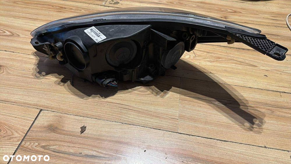 prawy przedni reflektor ford focus mk3 przed lift wersja uk - 2