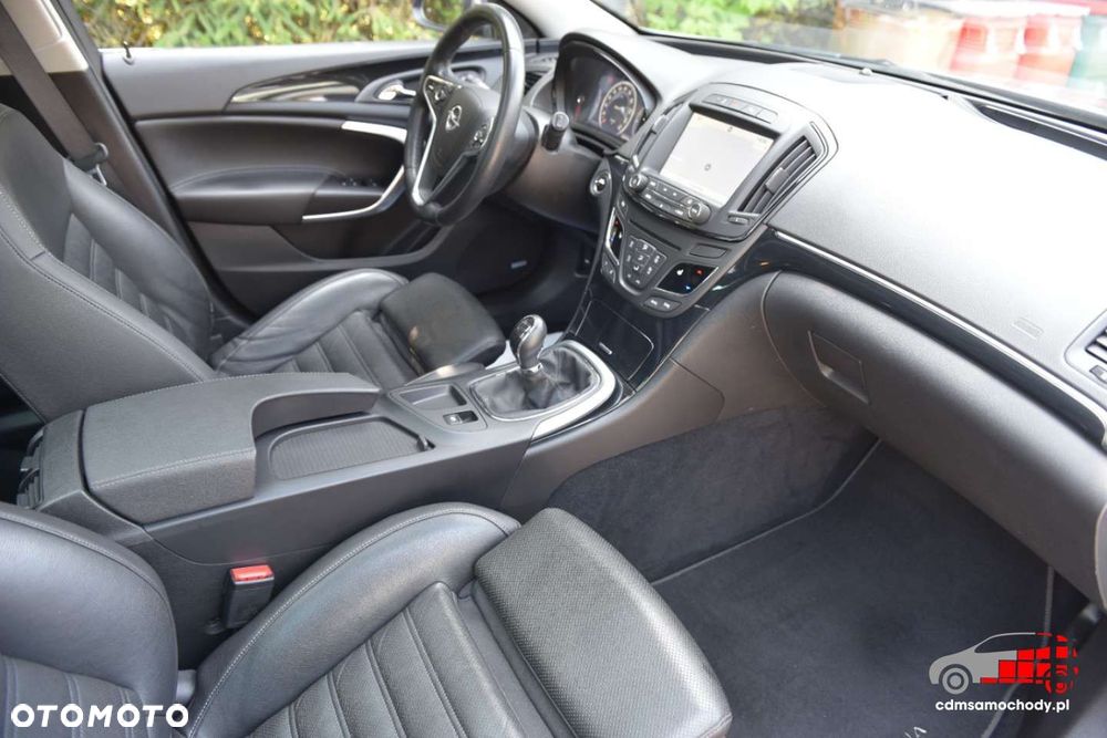 Opel Insignia 1.6 T Executive S&S - 19