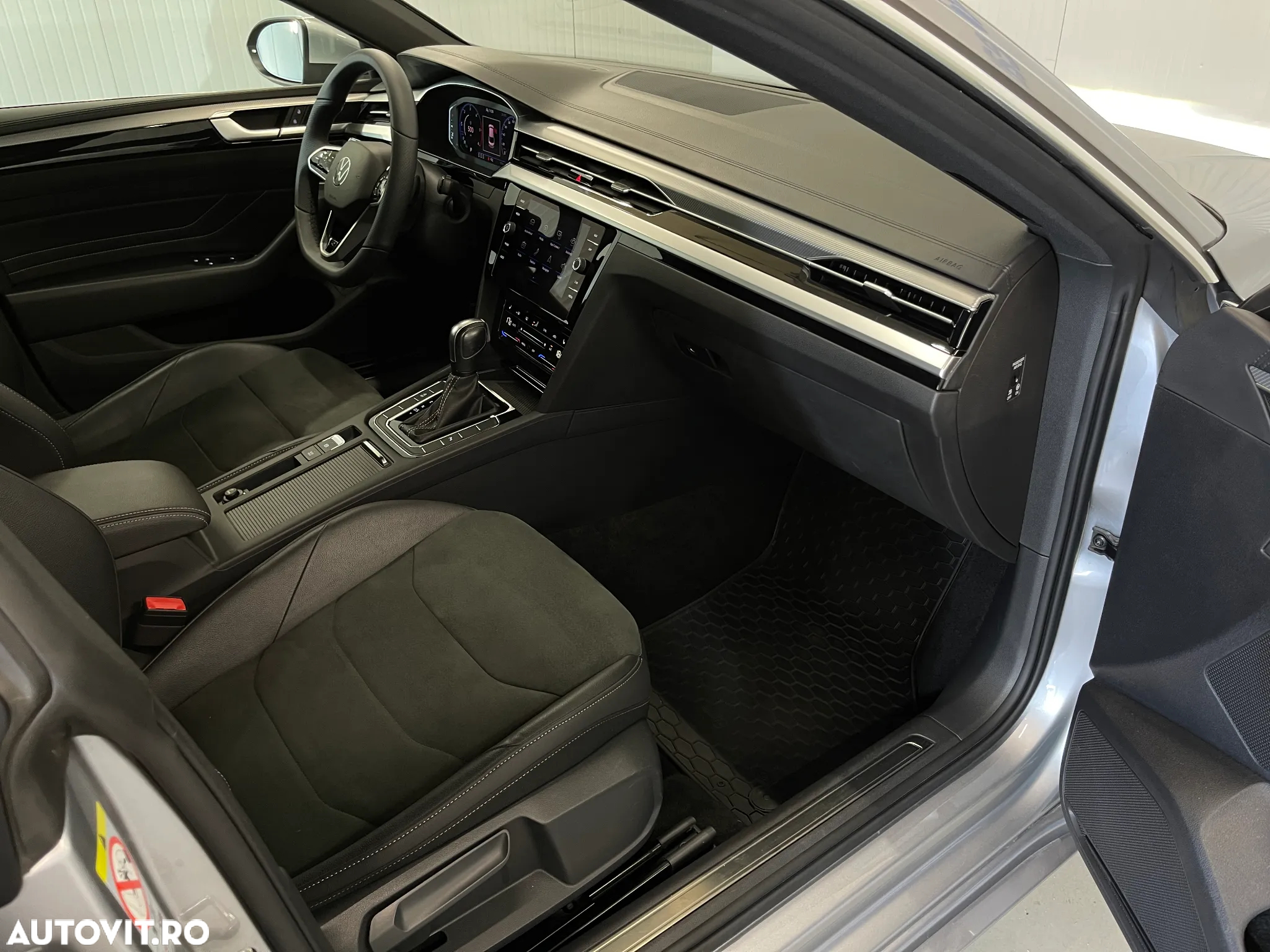 Volkswagen ARTEON 2.0 TDI DSG R-Line - 10