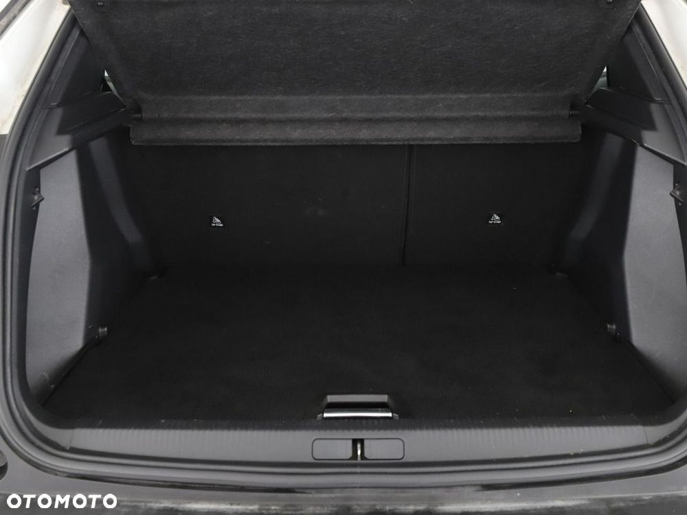 Peugeot 2008 1.2 PureTech GT Line S&S - 21