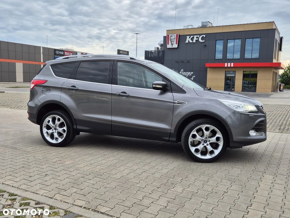 Ford Kuga 2.0 TDCi 4x4 Titanium - 2