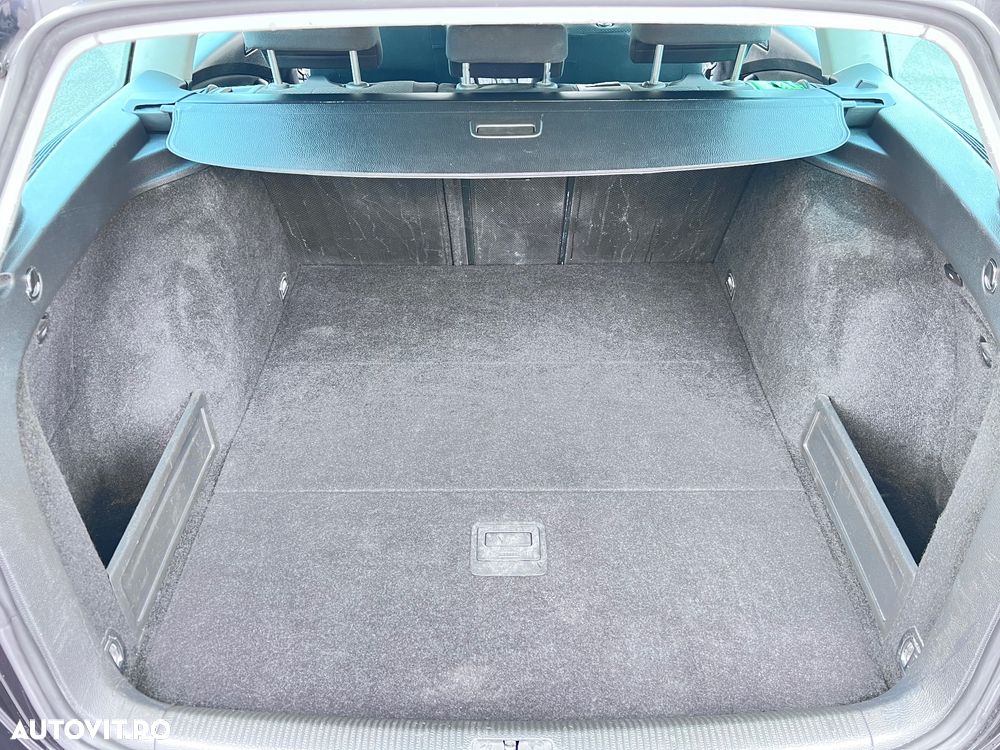 Volkswagen Passat Variant 2.0 TDI Comfortline DPF - 16