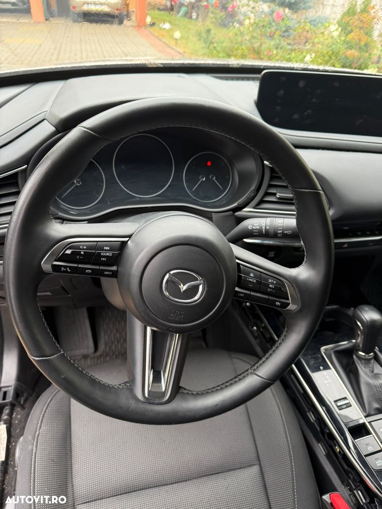 Mazda CX-30 - 11