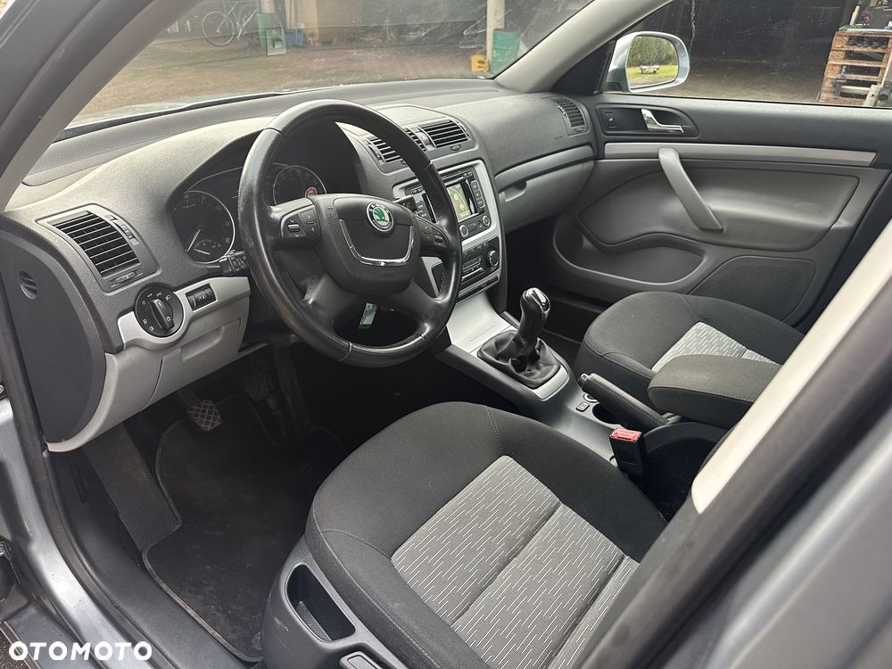 Skoda Octavia 1.4 TSI Ambiente Green tec - 8