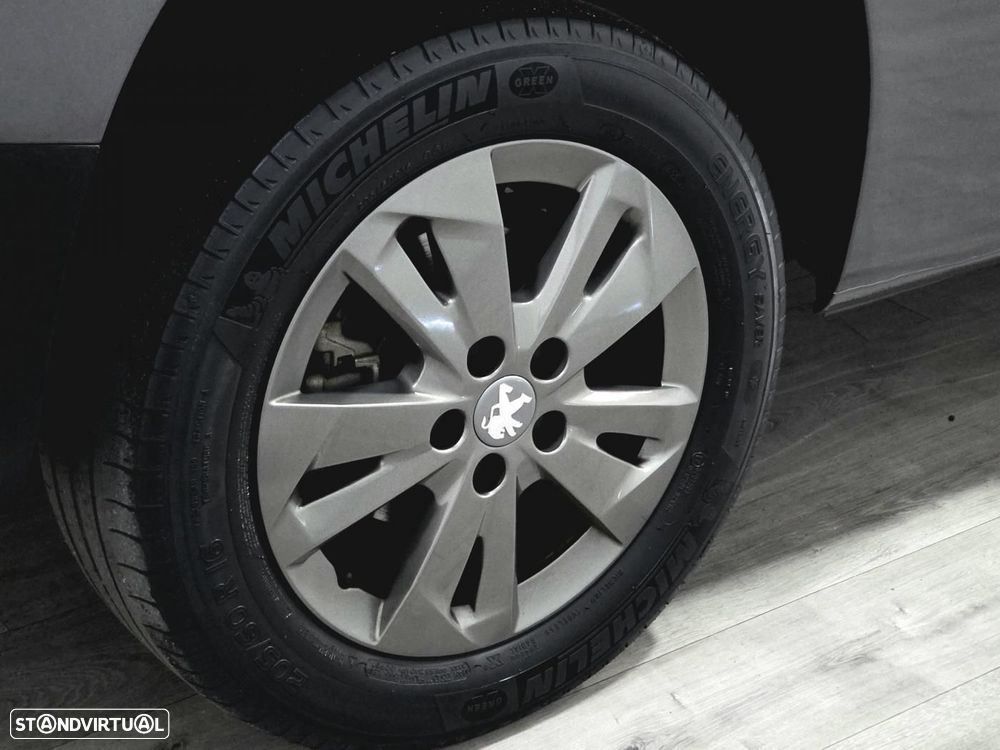 Peugeot Partner XL LONGA NACIONAL 3 LUGARES - 8