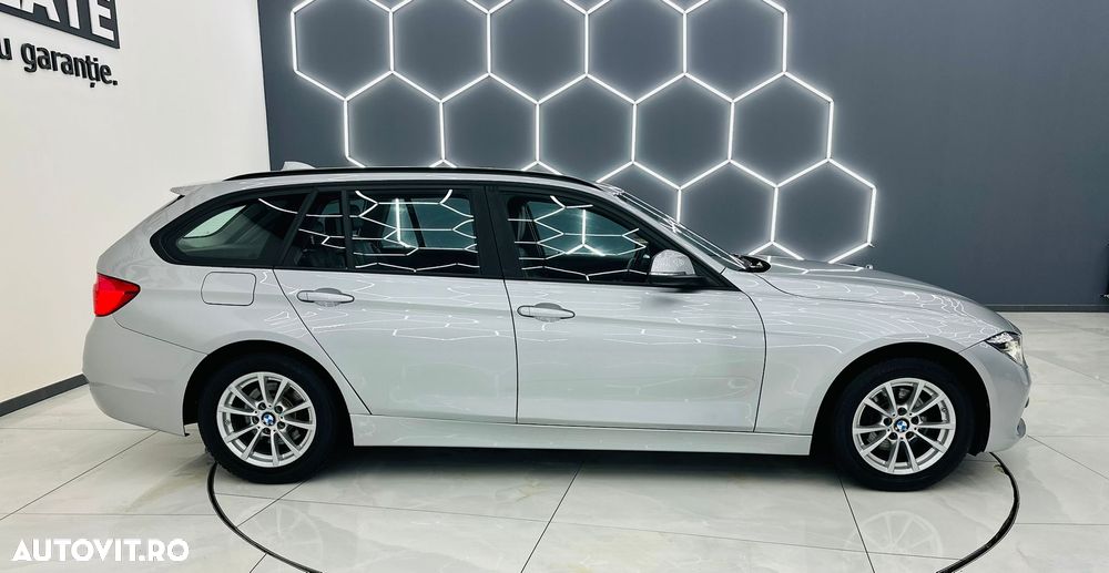 BMW Seria 3 318d DPF Aut. Edition Lifestyle - 34