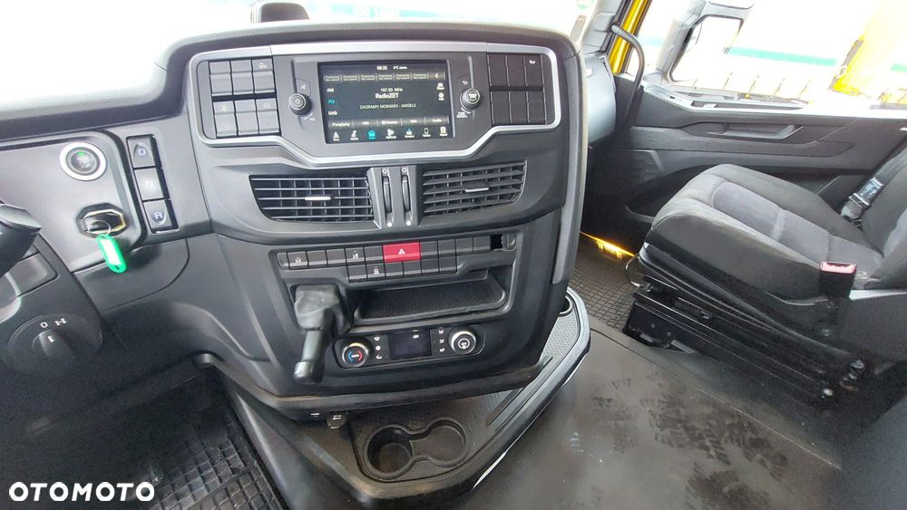 Iveco S-WAY - 14