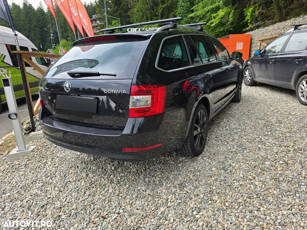 Skoda Octavia 2.0 TDI RS DSG - 15