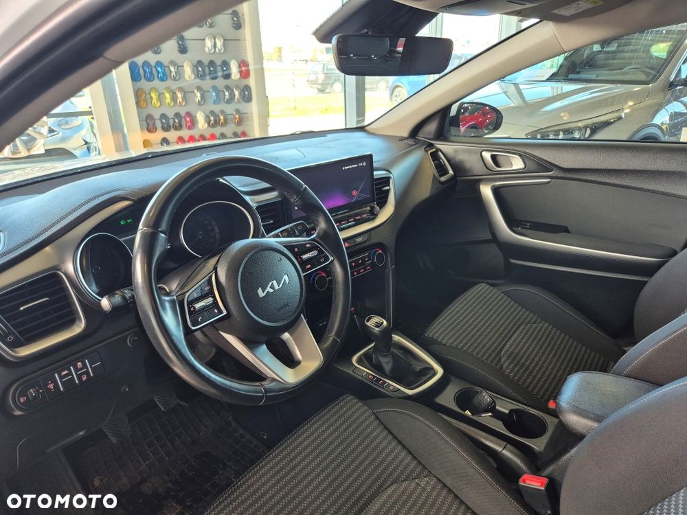 Kia Ceed 1.5 T-GDI M - 18