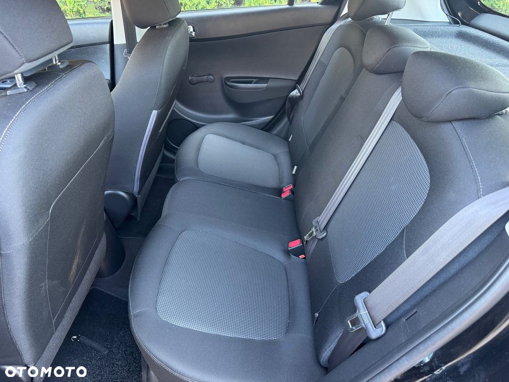 Hyundai i20 1.25 Comfort - 10