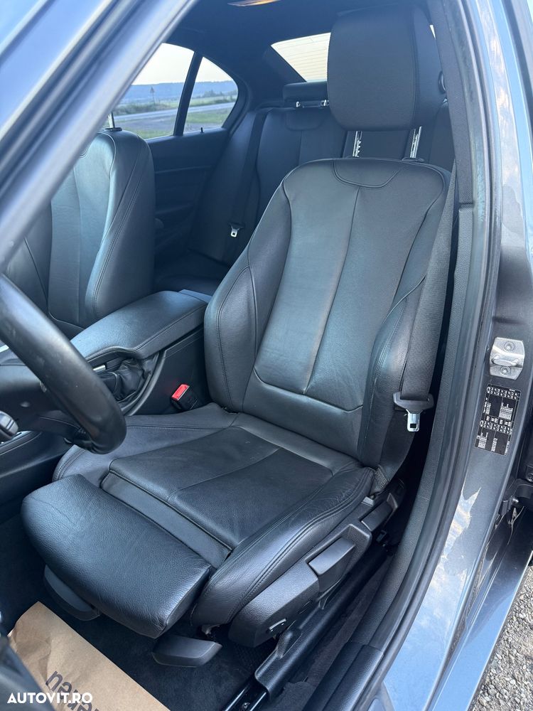 BMW Seria 3 320d Aut. - 17