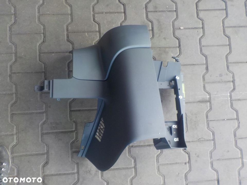 VW T5 MULTIVAN PLASTIK DOLNA OBUDOWA DESKI - 1