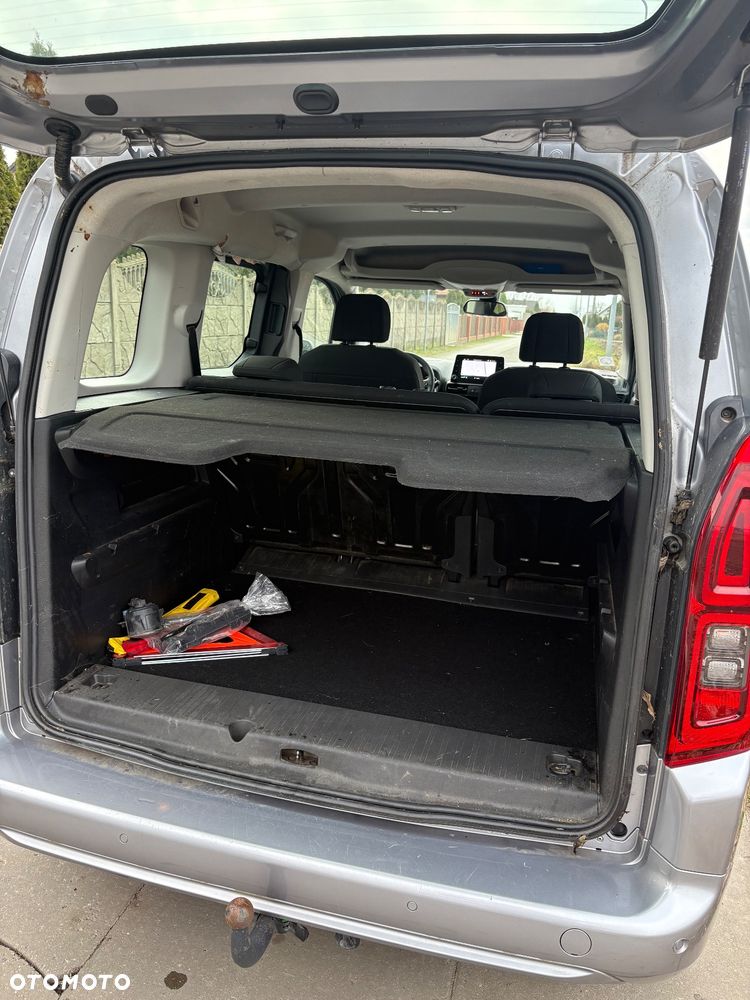 Opel Combo 1.2 Turbo Elite S&S - 19