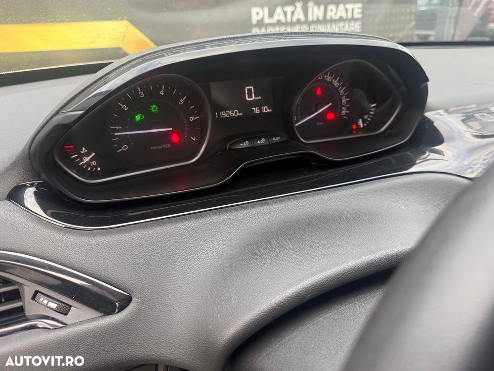Peugeot 208 PureTech 82 Start & Stop Style - 20