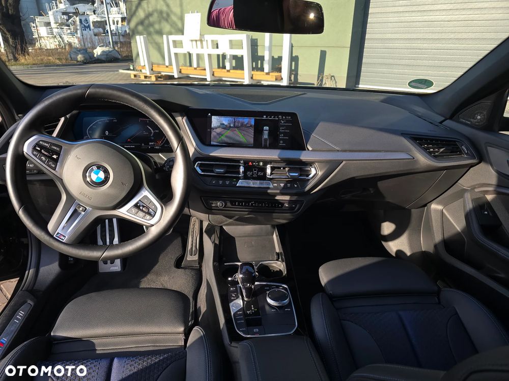 BMW Seria 1 120i M Sport - 11