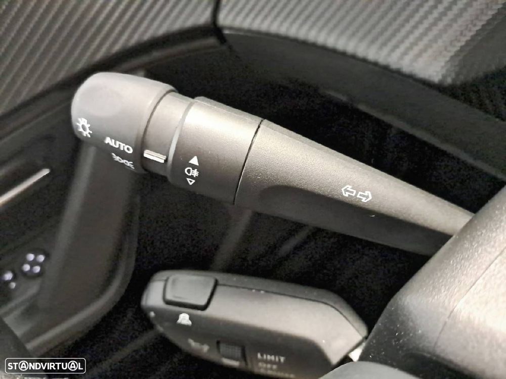 Peugeot 2008 1.2 Allure - 14