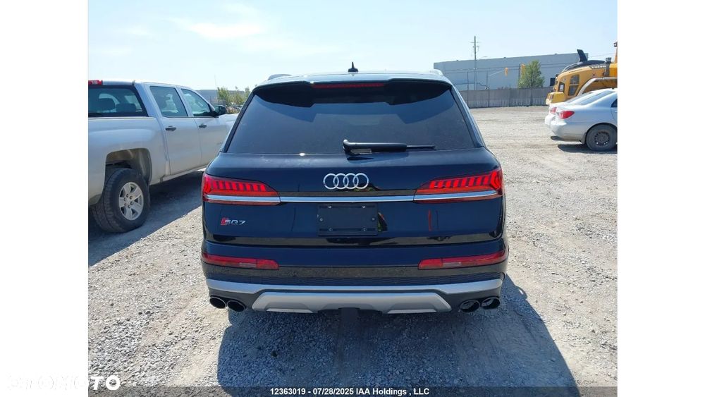 Audi SQ7 - 8