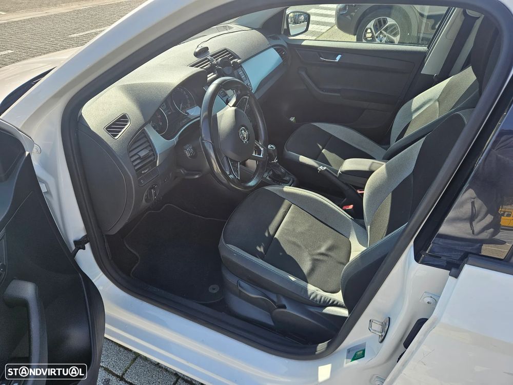 Skoda Fabia Break 1.2 TSi Active DSG - 9