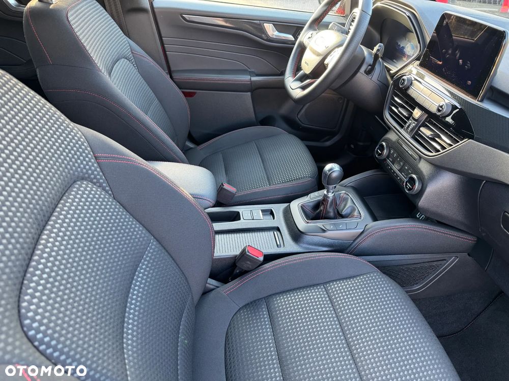 Ford Kuga 1.5 EcoBoost FWD ST-Line - 12