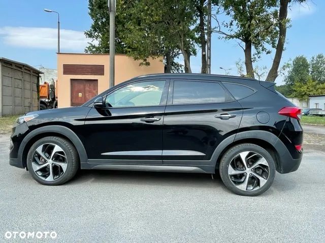 Hyundai Tucson - 1