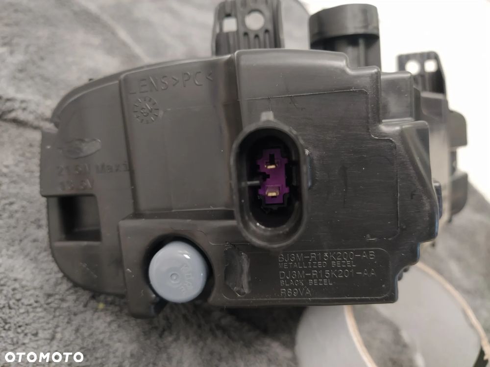 RANGE ROVER EVOQUE L538 HALOGEN PRZECIWMGIELNY LEWY PRAWY JASNY ŚRODEK - 17