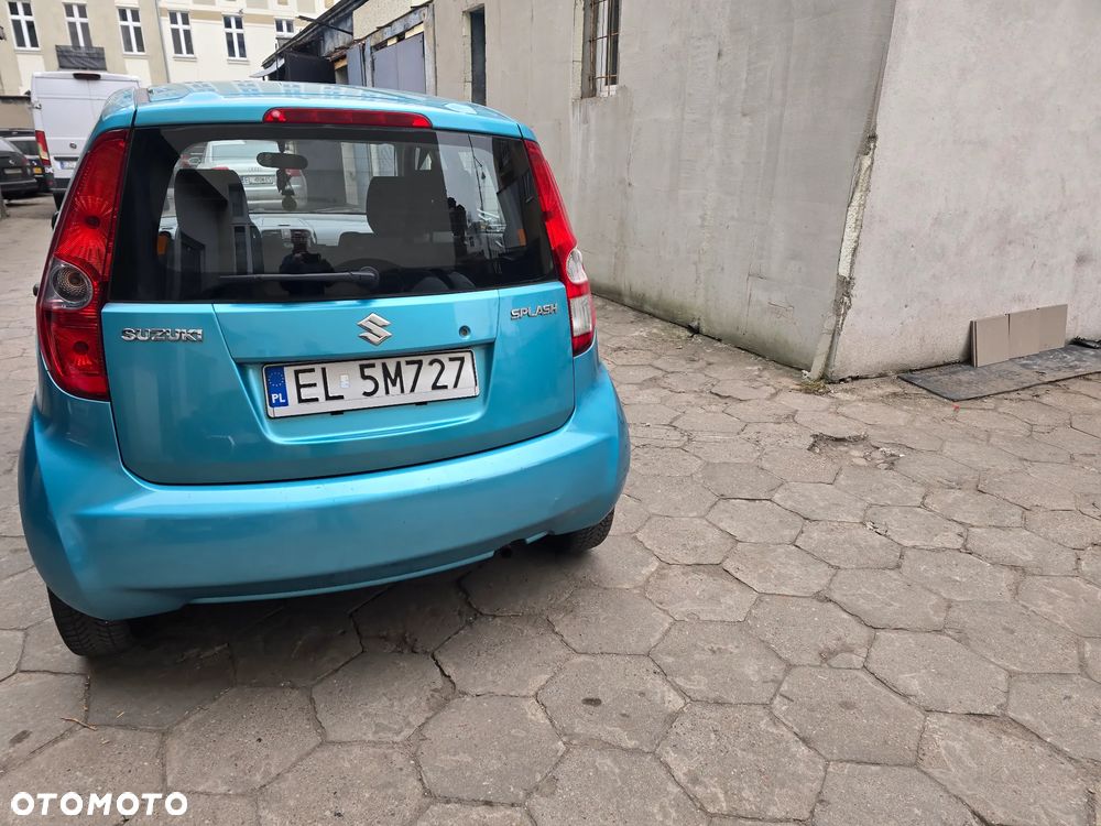 Suzuki Splash - 4
