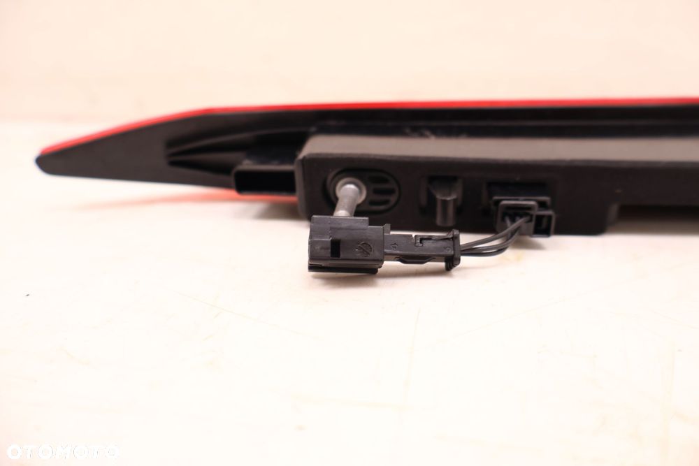 VOLVO XC60 II LAMPA ŚWIATŁO STOPU 32228419 - 3