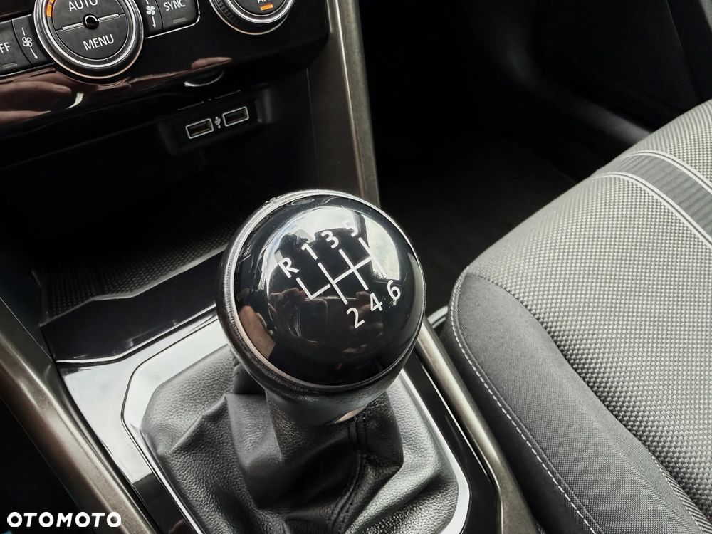 Volkswagen T-Roc 1.6 TDI SCR Style - 25