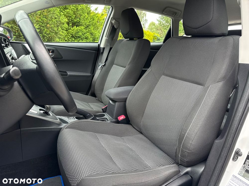 Toyota Auris - 30