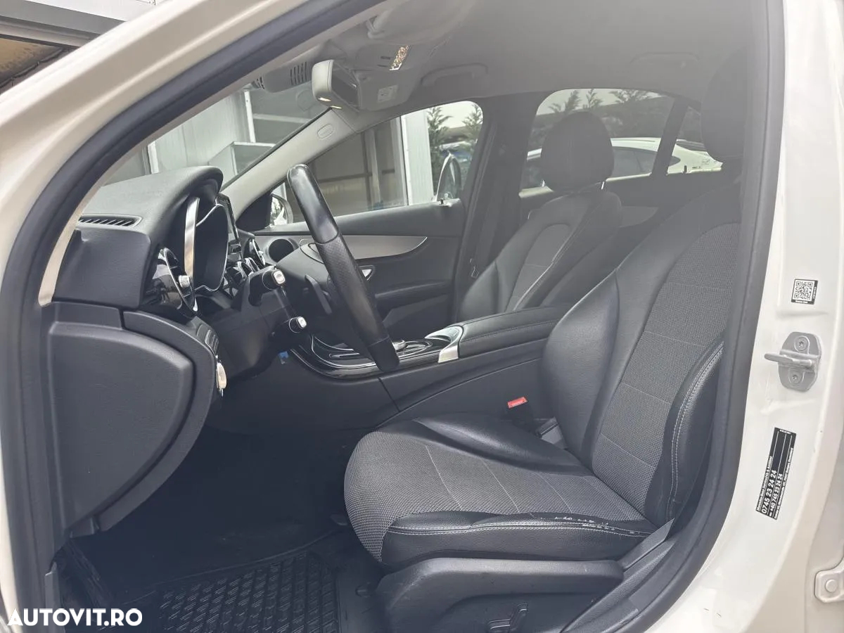 Mercedes-Benz C - 9