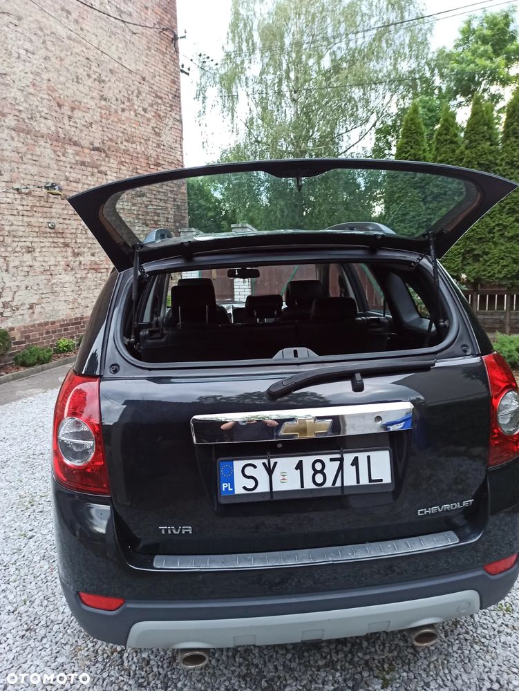 Chevrolet Captiva 2.4 LS - 33