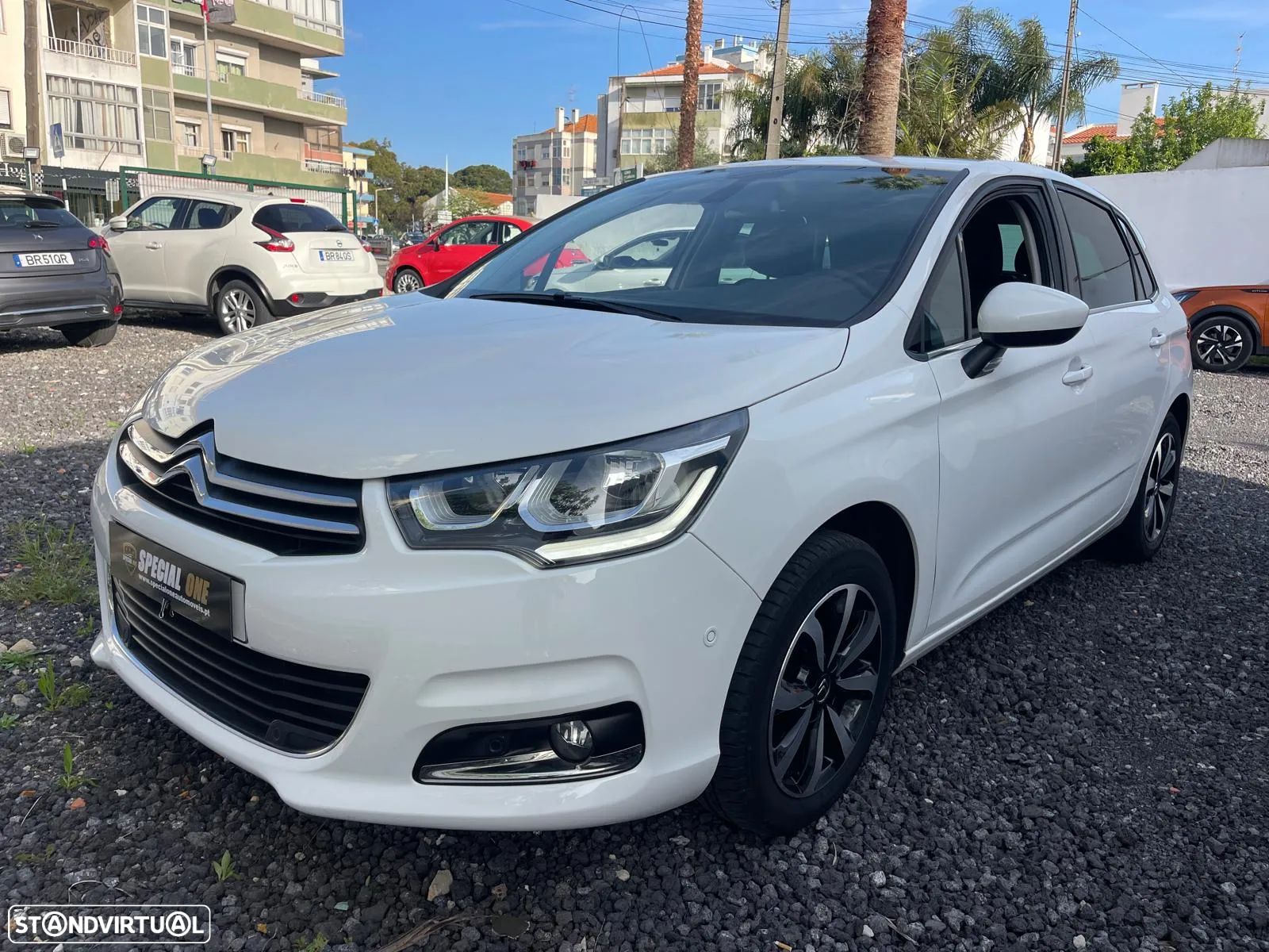 Citroën C4 PureTech 110 Selection - 1