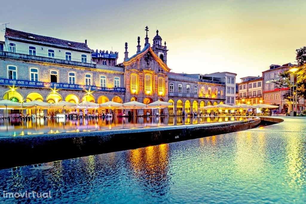 Prédio com projeto aprovado em Braga - Grande imagem: 4/4